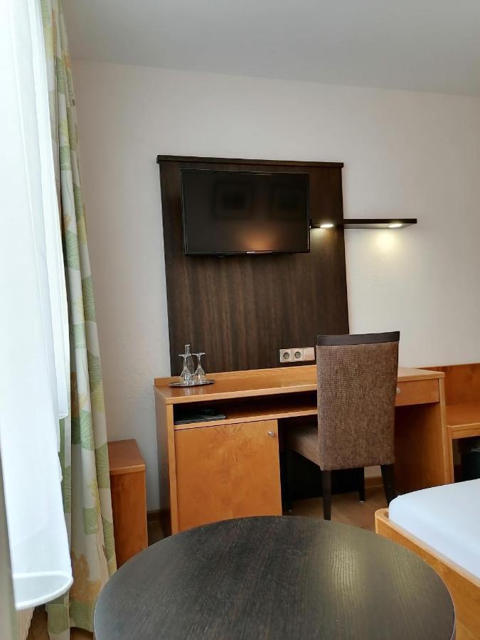 Lindner'S Hotel Bellheim Exteriör bild